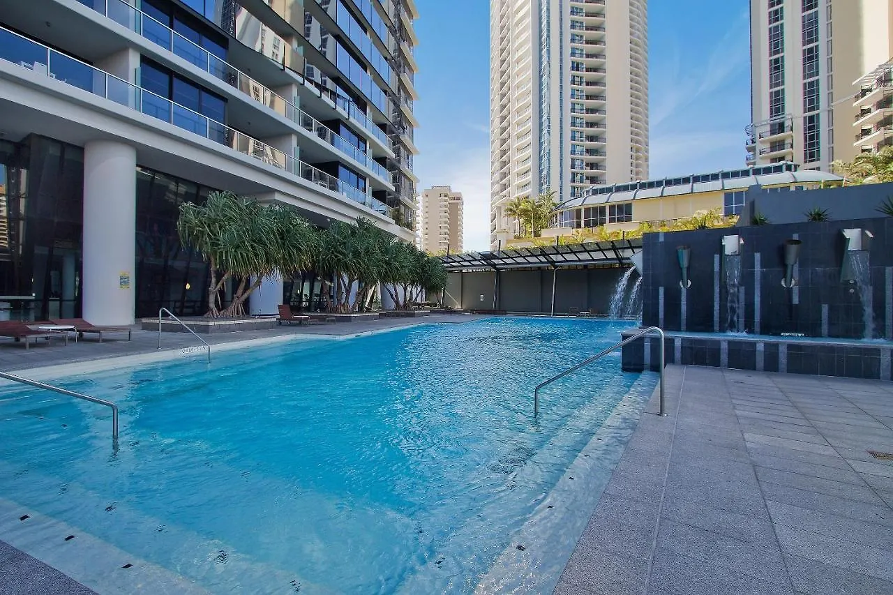 Circle On Cavill - 2 Bedroom Hinterland Apartments In The Heart Of Surfers Paradise Gold Coast